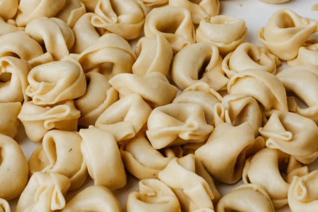 Tortellini jakie kupić: wybierz najlepsze smaki i marki dla siebie Tortellini jakie kupić: wybierz najlepsze smaki i marki dla siebie