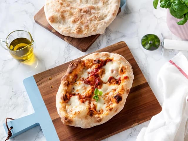 Gdzie kupić gotowe ciasto na pizzę? Sprawdź najlepsze opcje! Gdzie kupić gotowe ciasto na pizzę? Sprawdź najlepsze opcje!
